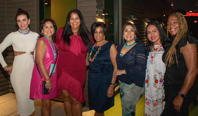 authentico in action