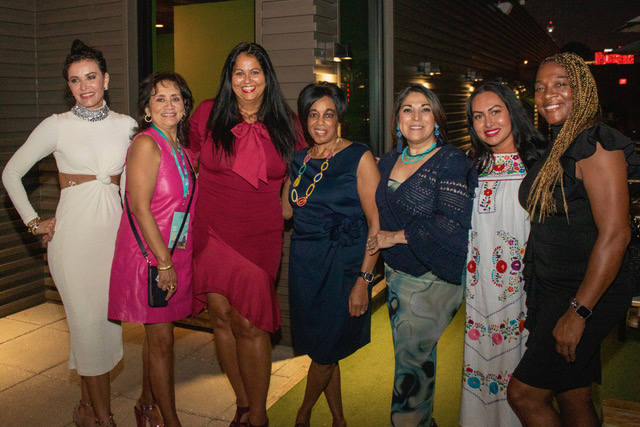 authentico in action